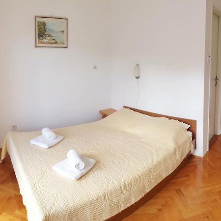 Apartments Lucija Stari Grad  Exterior foto
