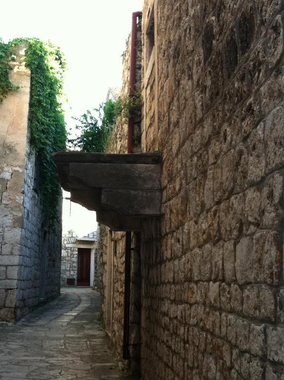 Apartments Lucija Stari Grad  Exterior foto